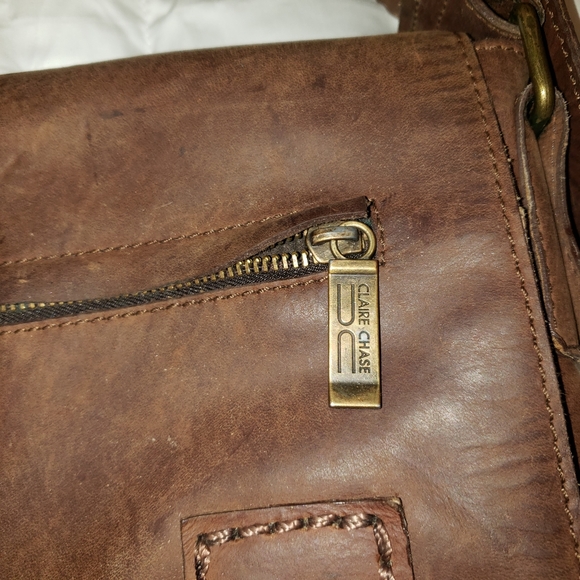 Claire Chase Leather Messenger Bag - Picture 7 of 8